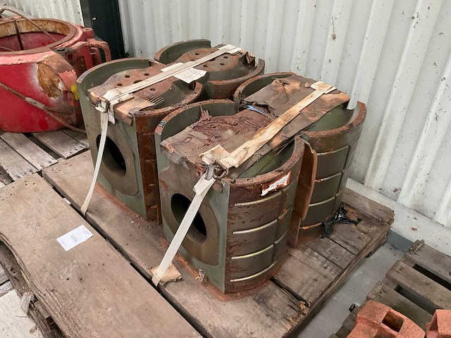Modderpomp onderdeel (4x) "mud pump hp block" - afbeelding 1 van  5