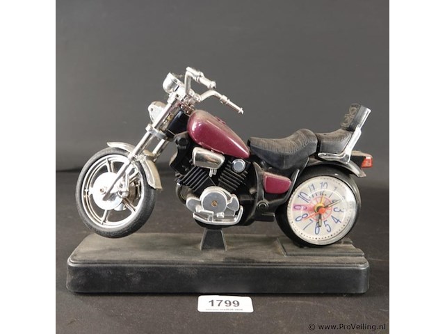 Model motor als klok - afbeelding 2 van  5
