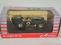 Modelauto: ac cobra 427 sc - afbeelding 1 van  5