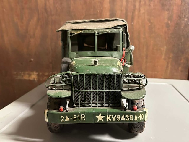 Modelauto boyle 1944 legertruck 34 cm - afbeelding 2 van  4