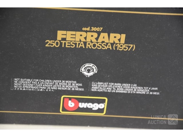 Modelauto's: verzameling ferrari's - afbeelding 2 van  11