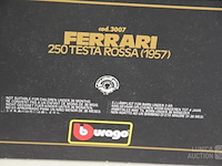 Modelauto's: verzameling ferrari's - afbeelding 2 van  11