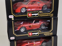 Modelauto's: verzameling ferrari's - afbeelding 3 van  11