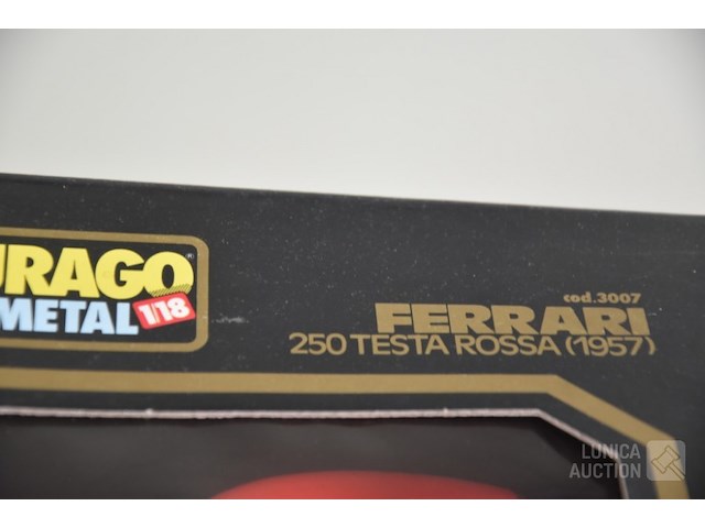 Modelauto's: verzameling ferrari's - afbeelding 11 van  11