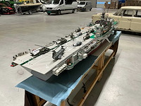 Modelbouw vliegdekschip hms hermes r12 - afbeelding 18 van  20