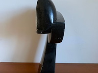 Modern abstract sculptuur van zwarte steen gesigneerd m. nyamape - afbeelding 3 van  4