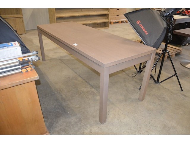 Modern bruin rechthoekige eettafel afm. 200x80 - afbeelding 1 van  7