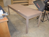 Modern bruin rechthoekige eettafel afm. 200x80 - afbeelding 1 van  7