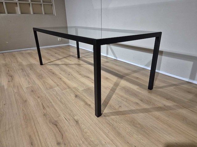Moderne - design - glazen - eettafel - afbeelding 1 van  5