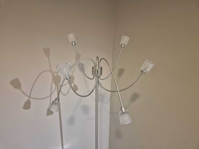 Moderne - design - vloerlamp - afbeelding 4 van  11