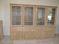 Moderne vol houtgen vitrinekast 4 deuren 4 laden met opzetvitrine 4 glazen deuren afm. 300x220x50