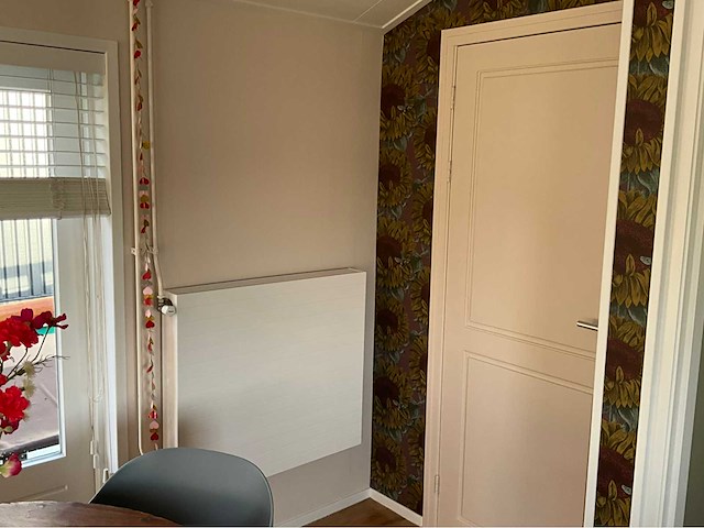 Moderne woonboot / woonark - afbeelding 9 van  45