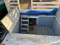 Moderne woonboot / woonark - afbeelding 36 van  45