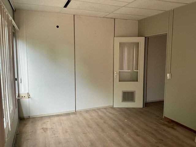 Modulaire kantoorunit / woonunit 15,3mtr x 6,5mtr - afbeelding 30 van  60