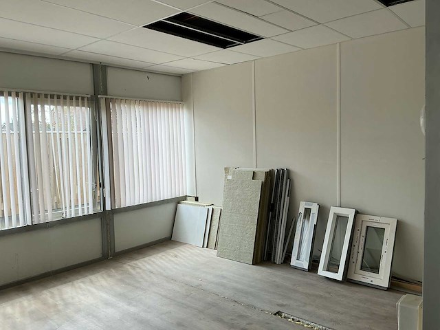 Modulaire kantoorunit / woonunit 15,3mtr x 6,5mtr - afbeelding 33 van  60