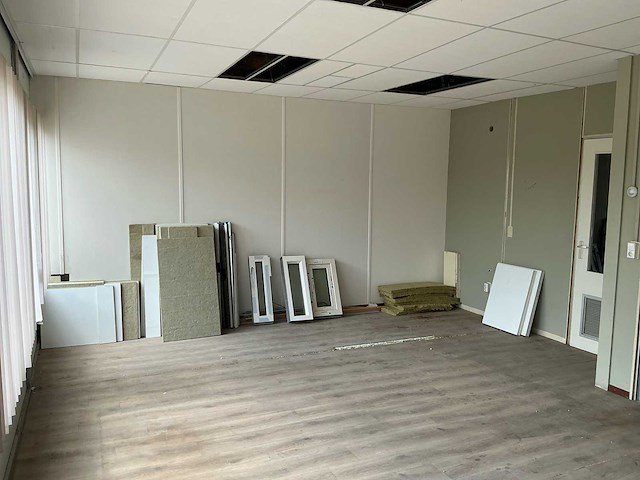 Modulaire kantoorunit / woonunit 15,3mtr x 6,5mtr - afbeelding 35 van  52