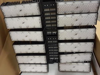 Modulaire schijnwerper voor sportvelden/led-flood light tango 1200 - afbeelding 2 van  3
