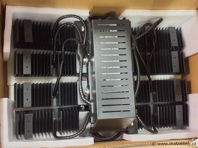 Modulaire schijnwerper voor sportvelden/led-flood light tango 1200 - afbeelding 3 van  8