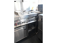 Modular complete rvs kooklijn - spiegelbakplaat - dubbele friteuse fornuis - warmtehoudkast - afbeelding 2 van  10