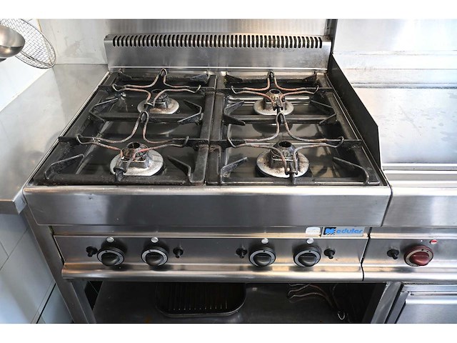 Modular complete rvs kooklijn - spiegelbakplaat - dubbele friteuse fornuis - warmtehoudkast - afbeelding 5 van  10