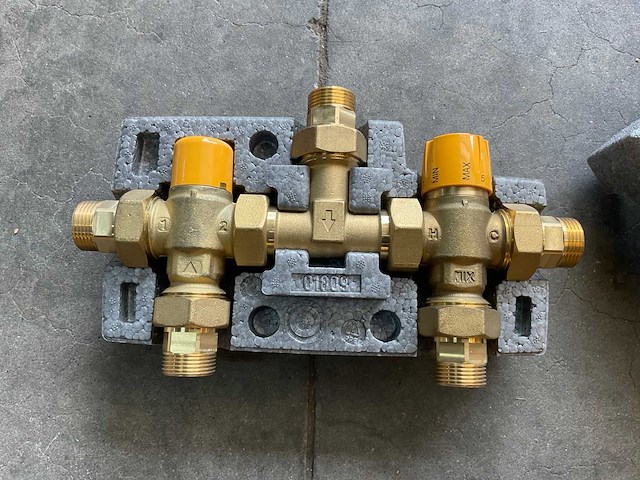 Modvlvs solar kit met thermostaat - afbeelding 2 van  6