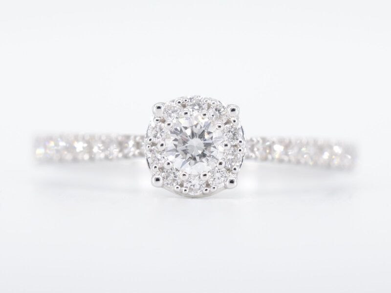 Moederdag veiling met sieraden en diamanten