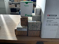 Moeller - divers installatiemateriaal - afbeelding 3 van  3