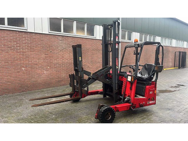 Moffett - 2010 - m4 20.3 - meeneemheftruck - afbeelding 4 van  6