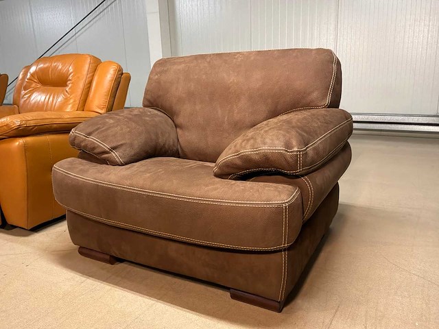 Moince leren fauteuil - afbeelding 1 van  8