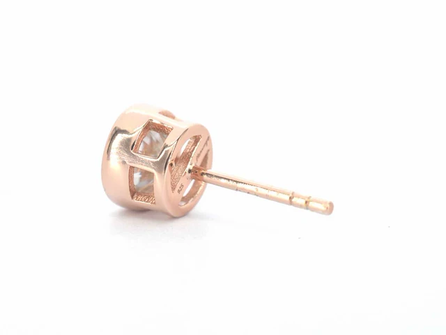 Moissaniet oorbellen solitair roze - afbeelding 5 van  8