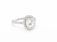 Moissaniet ring entourage