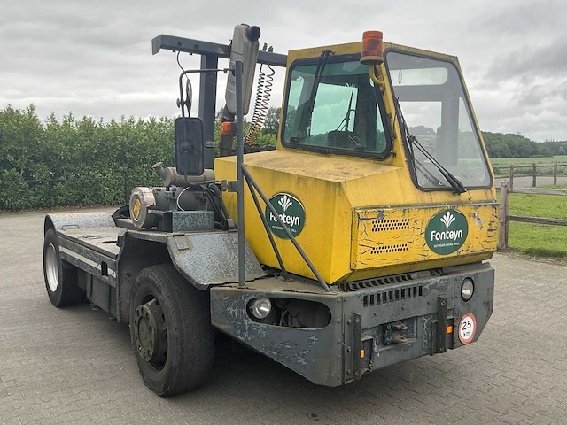 Mol terminal trekker - afbeelding 20 van  25