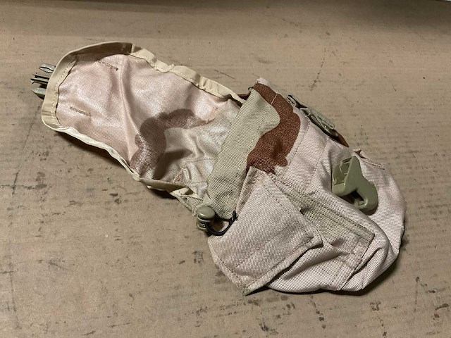 Molle ii canteen pouch (3x) - afbeelding 4 van  5