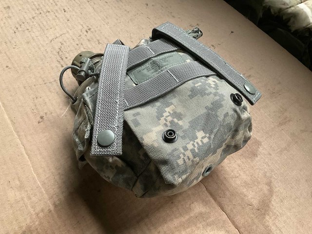 Molle ii canteen pouch (4x) - afbeelding 1 van  5