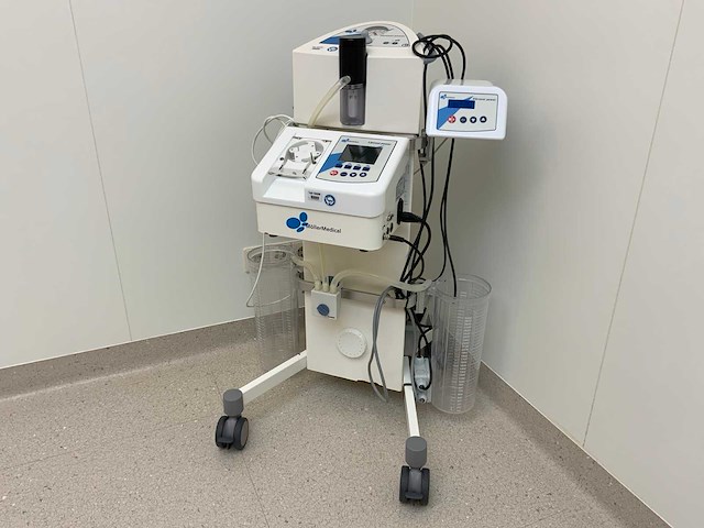 Möllermedical liposat, vacusat en vibrasat power liposuctie machine - afbeelding 4 van  11