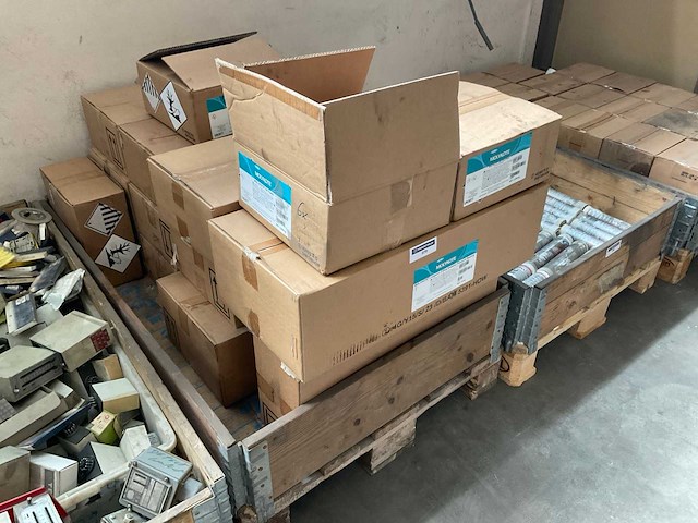 Molykote hsc plus paste partij schroefdraadpasta, ca 100kg - afbeelding 1 van  4