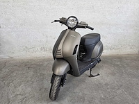 Momo - bromscooter - mito - 4t 45km uitvoering frp11v - afbeelding 2 van  7