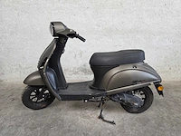 Momo - bromscooter - mito - 4t 45km uitvoering frp11v