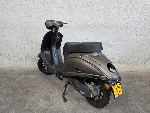 Momo - bromscooter - mito - 4t 45km uitvoering frp11v - afbeelding 6 van  7