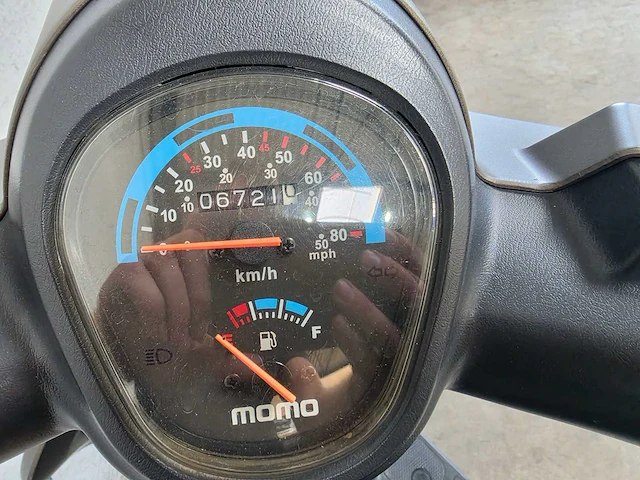 Momo - bromscooter - mito - 4t 45km uitvoering frp11v - afbeelding 7 van  7