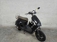 Momo - bromscooter - morino - 4t 45km uitvoering dvt32n - afbeelding 4 van  7
