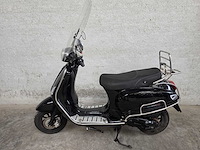 Momo - snorscooter - morino - 4t 25km uitvoering dsv61t - afbeelding 1 van  7