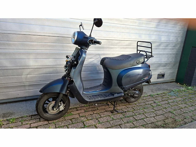 Momo morino 45km 4t bromscooter - afbeelding 4 van  7