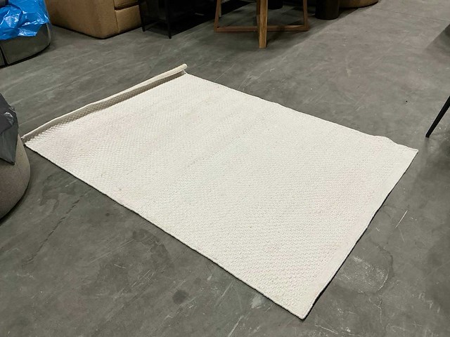 Momo vaasa vloerkleed 140x200cm - afbeelding 1 van  3