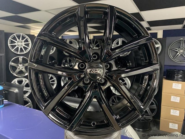 Monaco cl2 aluminium velgenset - 5x108 7.5j et45 - afbeelding 1 van  3