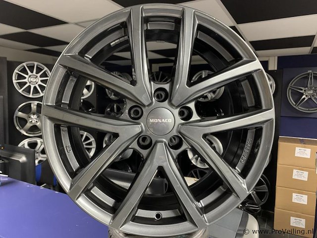 Monaco cl2 aluminium velgenset - 5x114.3 7.5j et45 - afbeelding 1 van  1