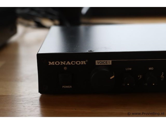 Monacor line mixer 4-kanaals type vmx-440/sw - afbeelding 2 van  5