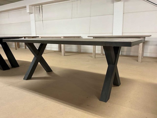 Monaire eetkamertafel - afbeelding 1 van  10