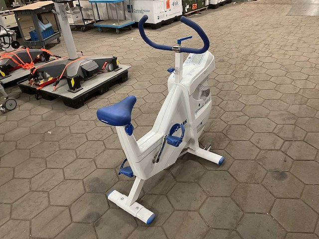 Monark ergomedic 828 e aerobic exercizer - afbeelding 1 van  7