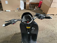 Monasso e-scooter - afbeelding 13 van  16
